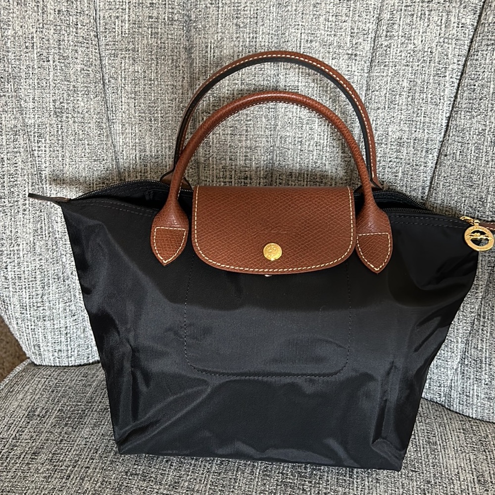 Small Black Longchamp -with removable insert